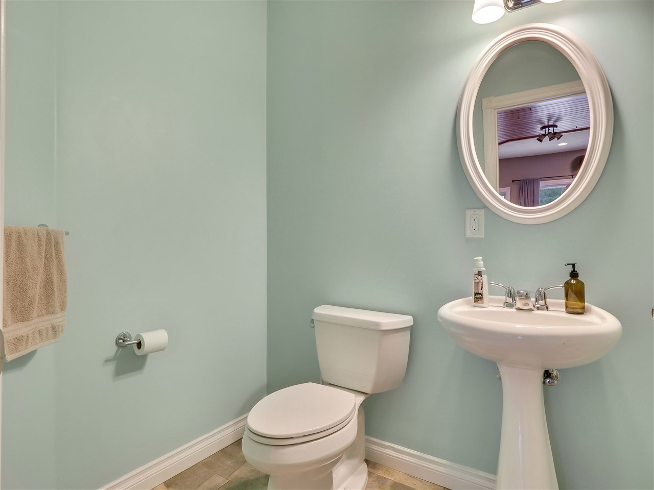 5332 Hanna Road Williamsburg, MI 49690 - Photo 17 of 26 1877554-16.JPG