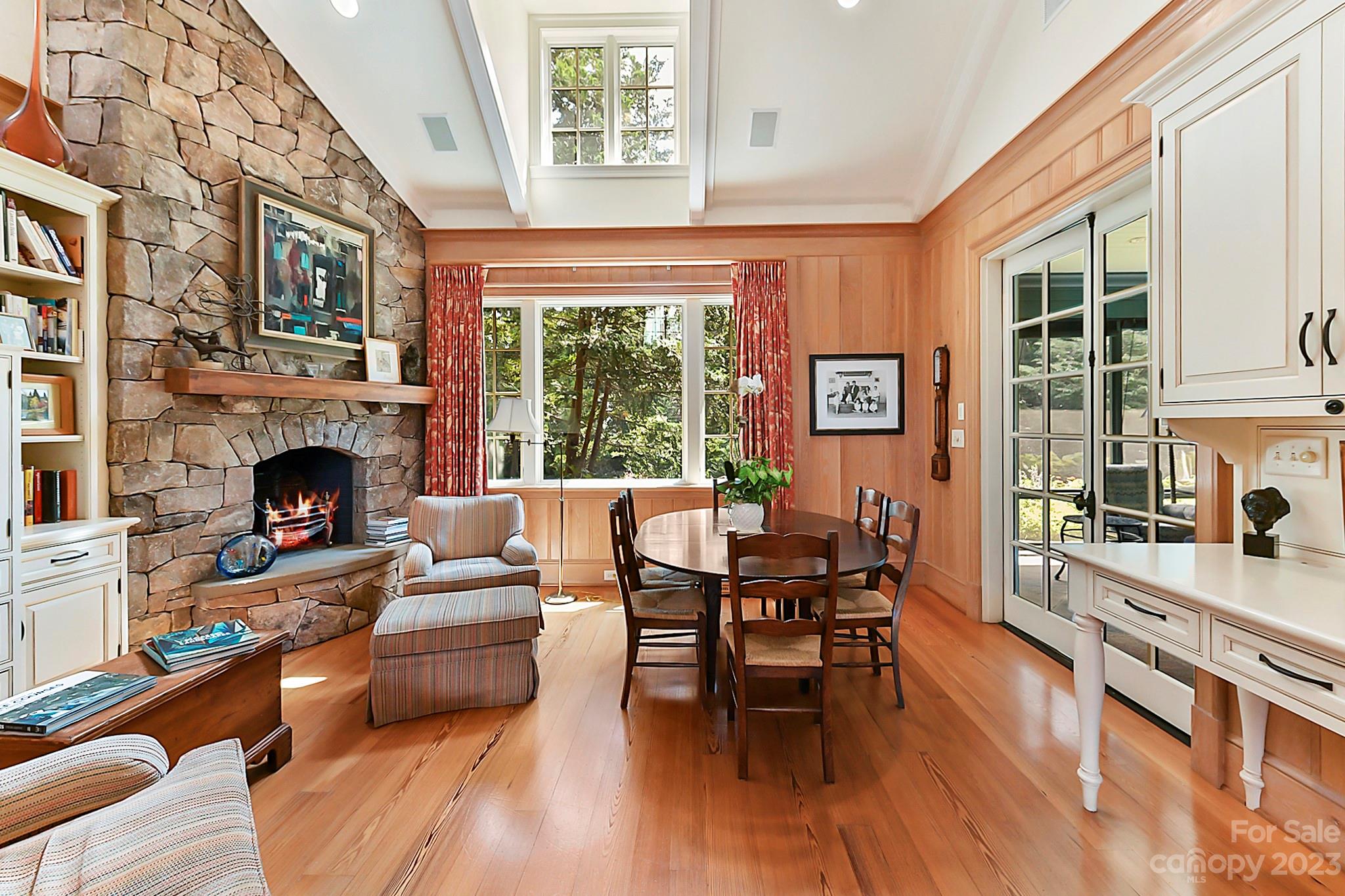 322 Eastover Road Charlotte, NC 28207 - Photo 16 of 47 Gallery Image 16