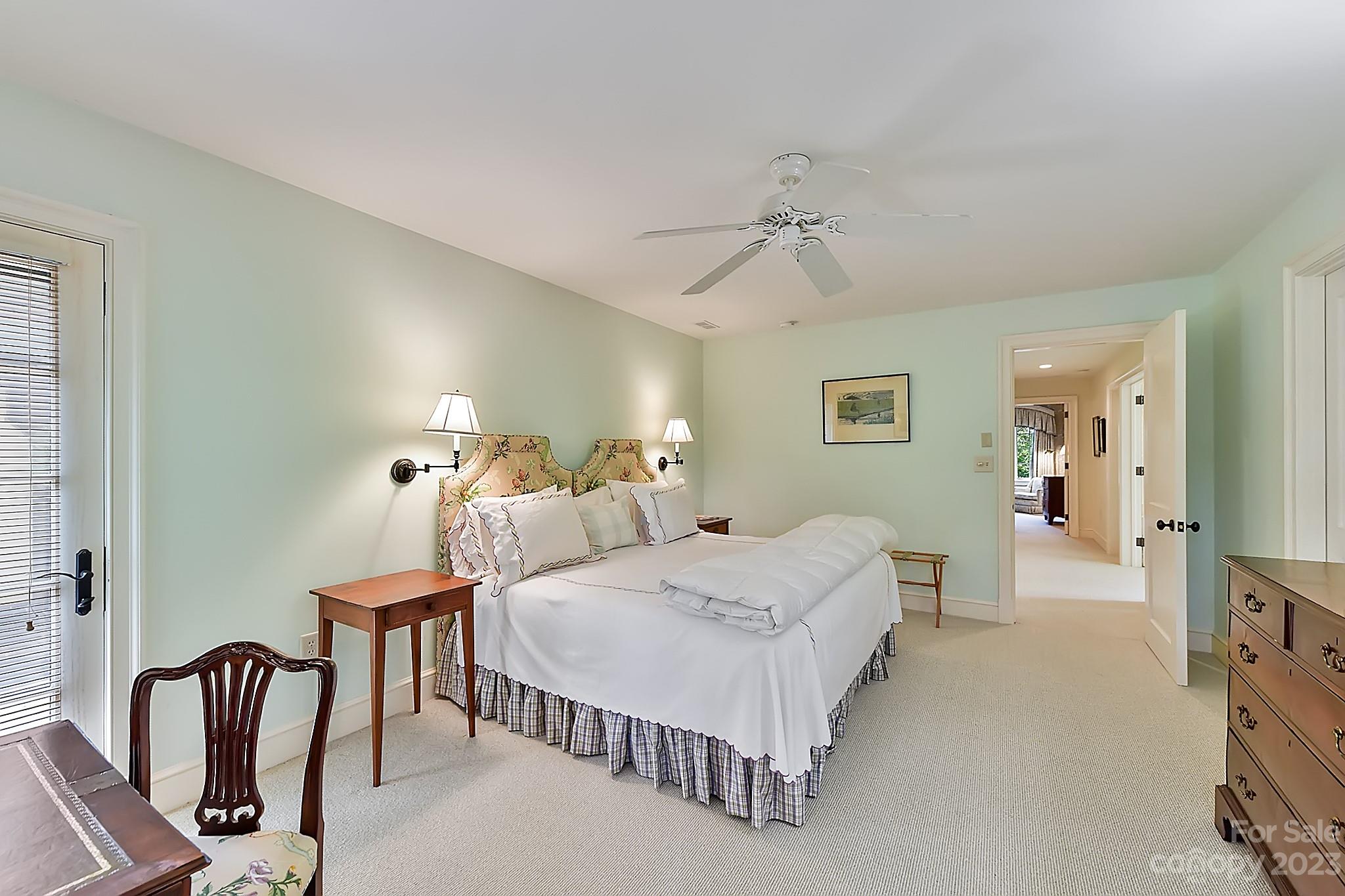322 Eastover Road Charlotte, NC 28207 - Photo 29 of 47 Gallery Image 29