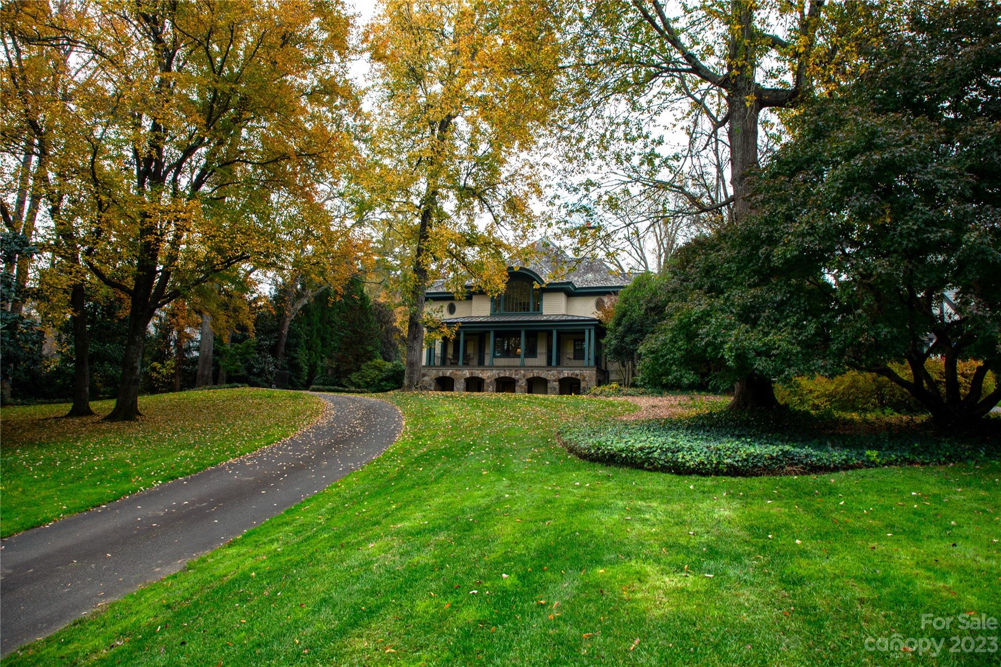 322 Eastover Road Charlotte, NC 28207 - Photo 3 of 47 Gallery Image 3