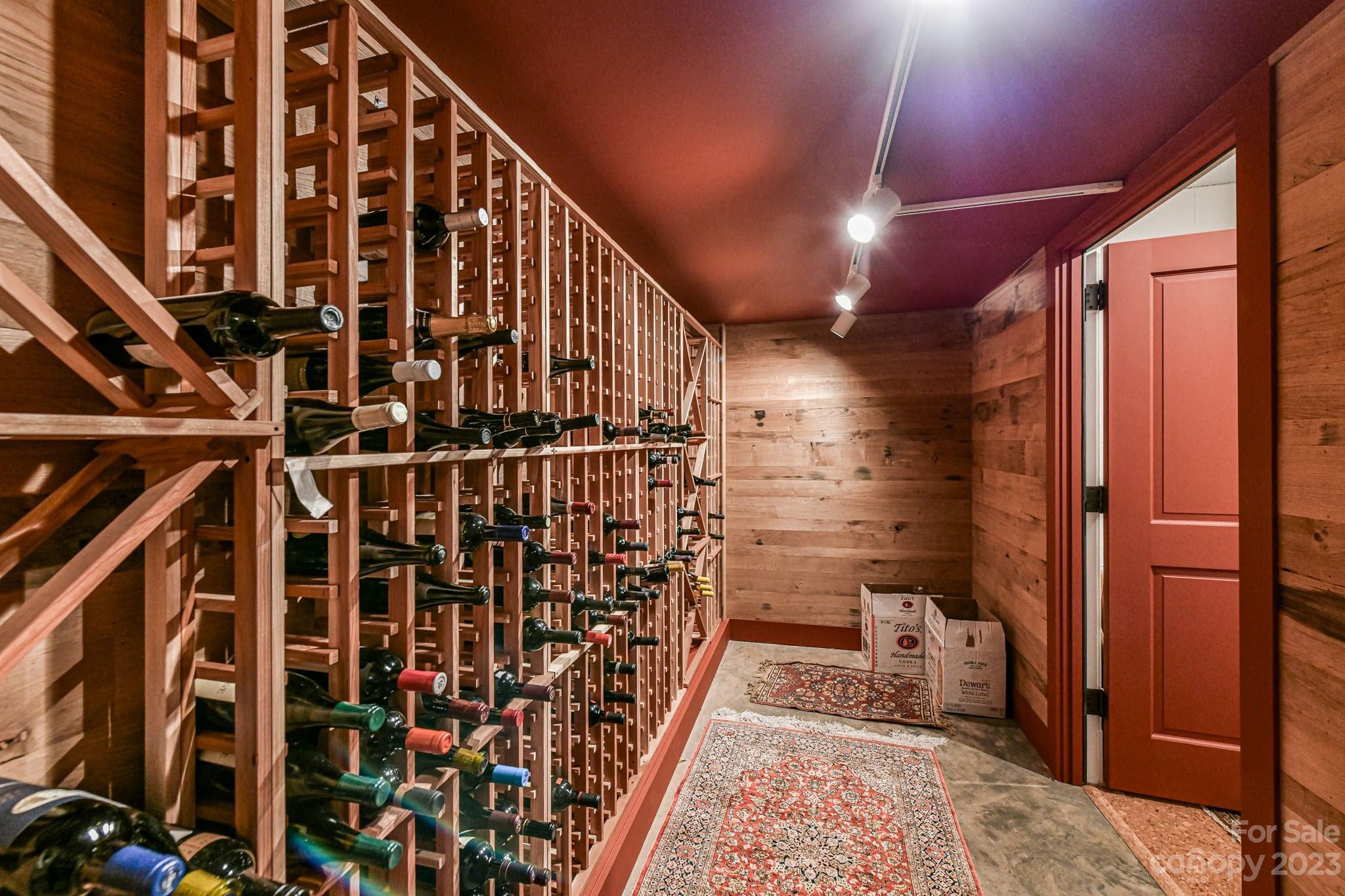 322 Eastover Road Charlotte, NC 28207 - Photo 32 of 47 Gallery Image 32