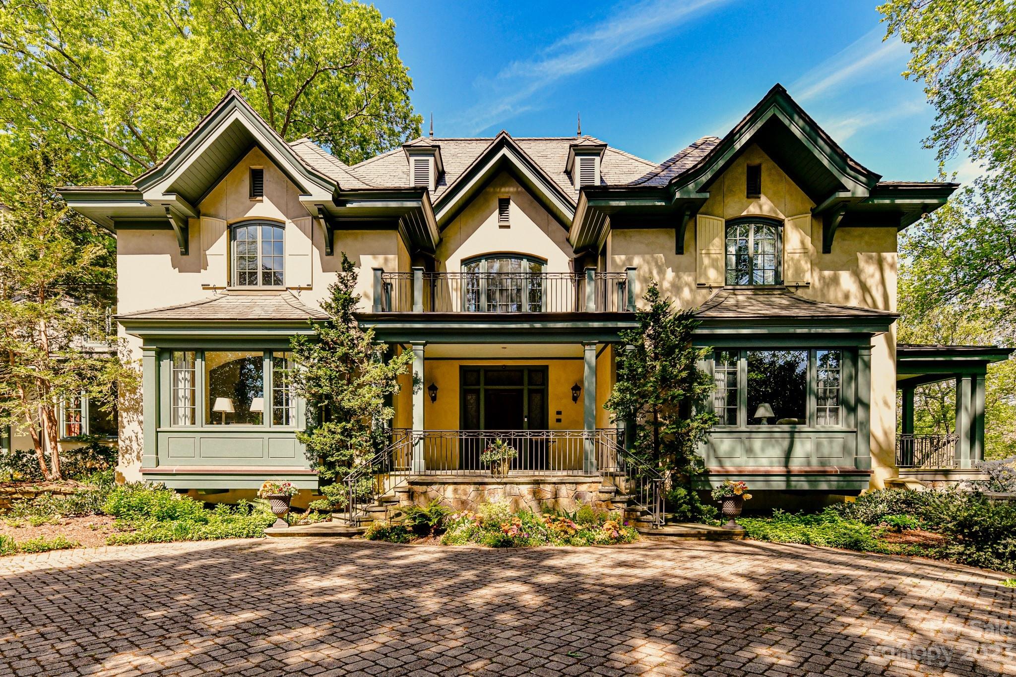 322 Eastover Road Charlotte, NC 28207 - Photo 4 of 47 Gallery Image 4