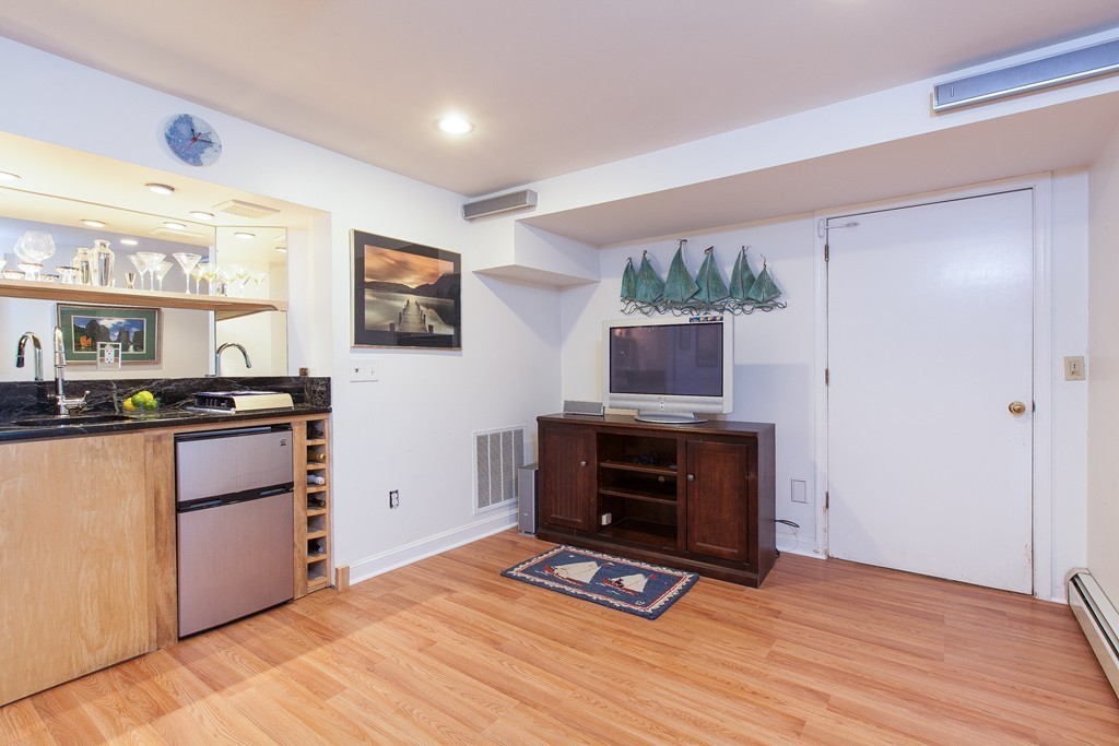 5 H Rackliffe Street, Unit 5 1/2 Gloucester, MA 01930 - Photo 19 of 29 Gallery Image 19