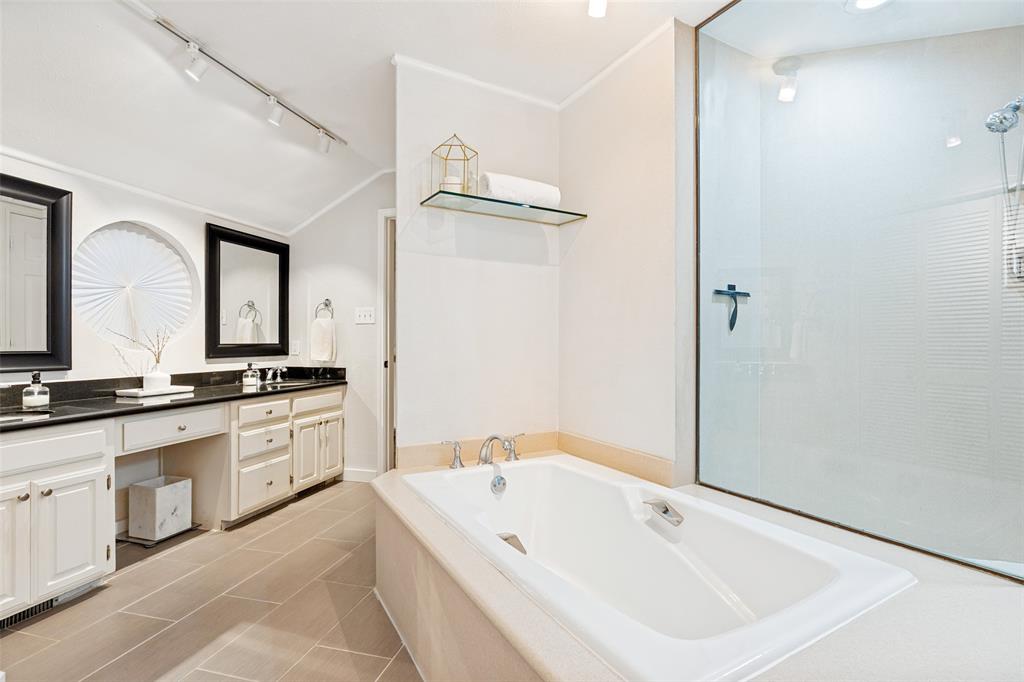 3642 Word Street Dallas, TX 75204 - Photo 26 of 33