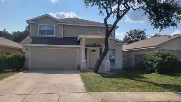 $2,200 | 8019 Wever Crossing, San Antonio, TX 78250