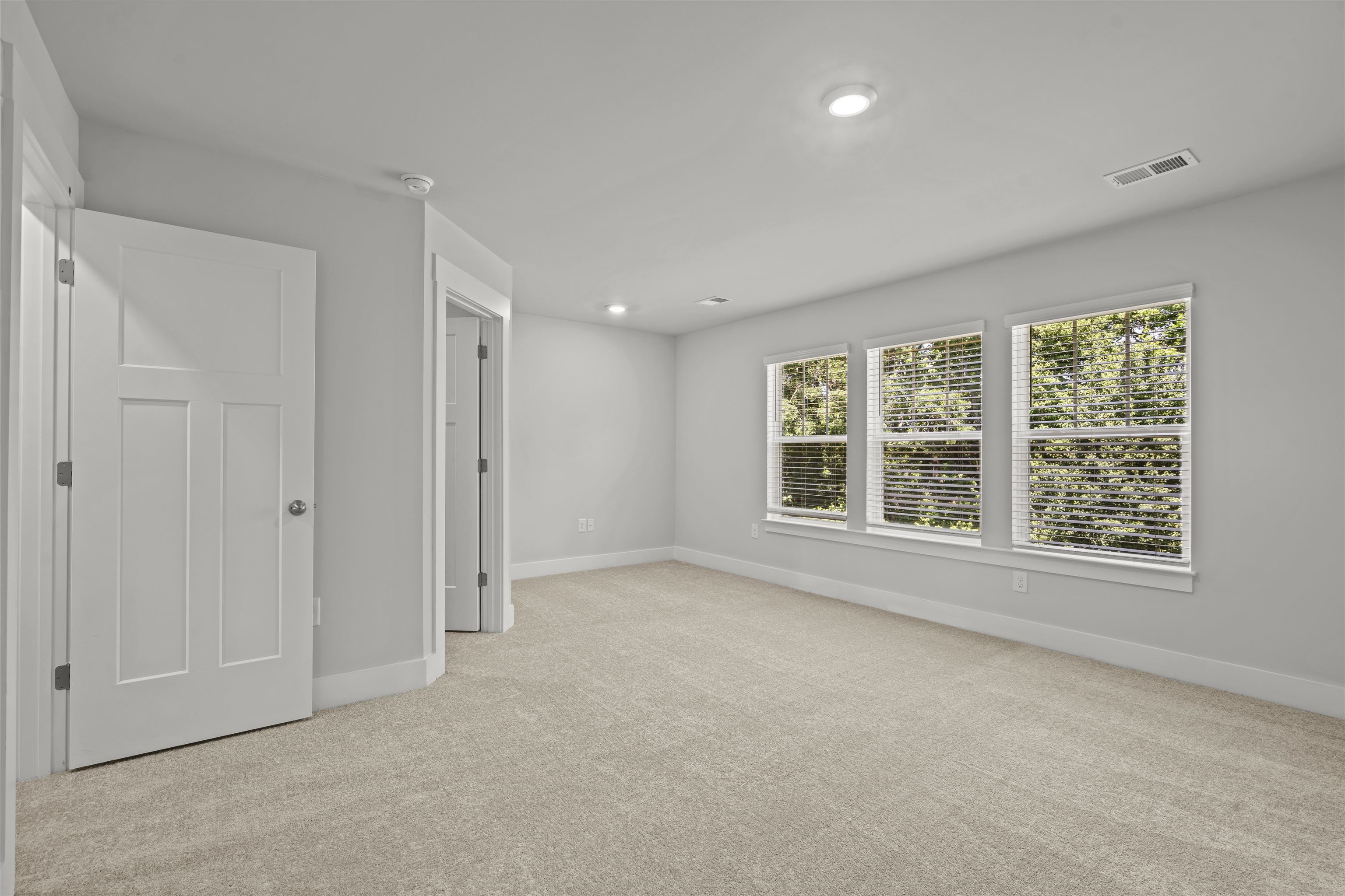 1310 Maplesmith Way Moore, SC 29369 - Photo 14 of 31 Gallery Image 14