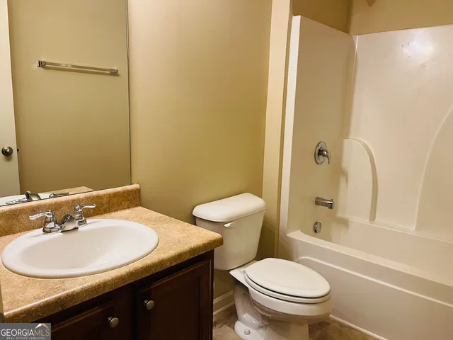 $1,800 | 261 Stillwood Drive, Newnan, GA 30265