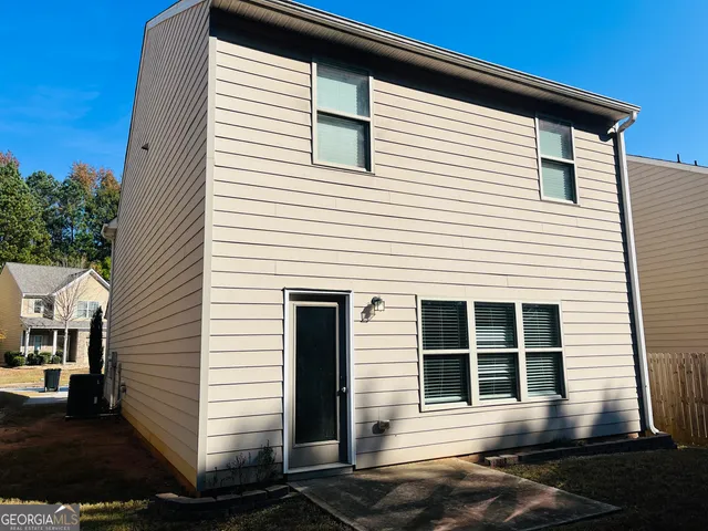 $1,800 | 261 Stillwood Drive, Newnan, GA 30265