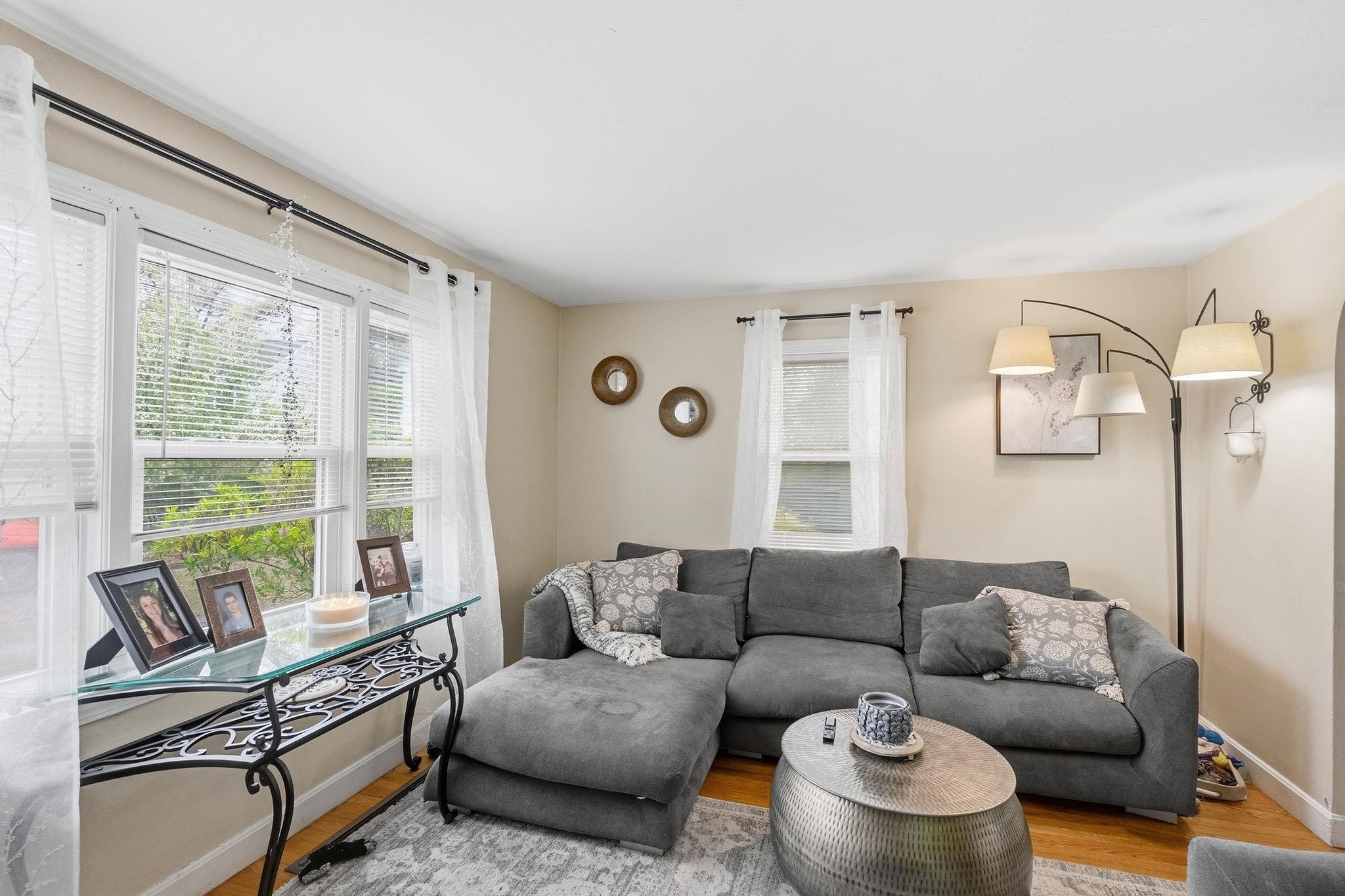 77 Merrow Street Manchester, NH 03104 - Photo 23 of 30