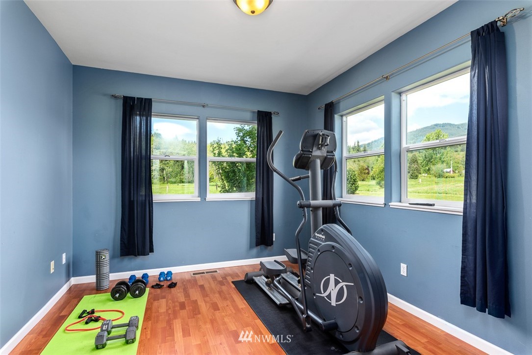 23521 Prairie Road Sedro-Woolley, WA 98284 - Photo 12 of 40