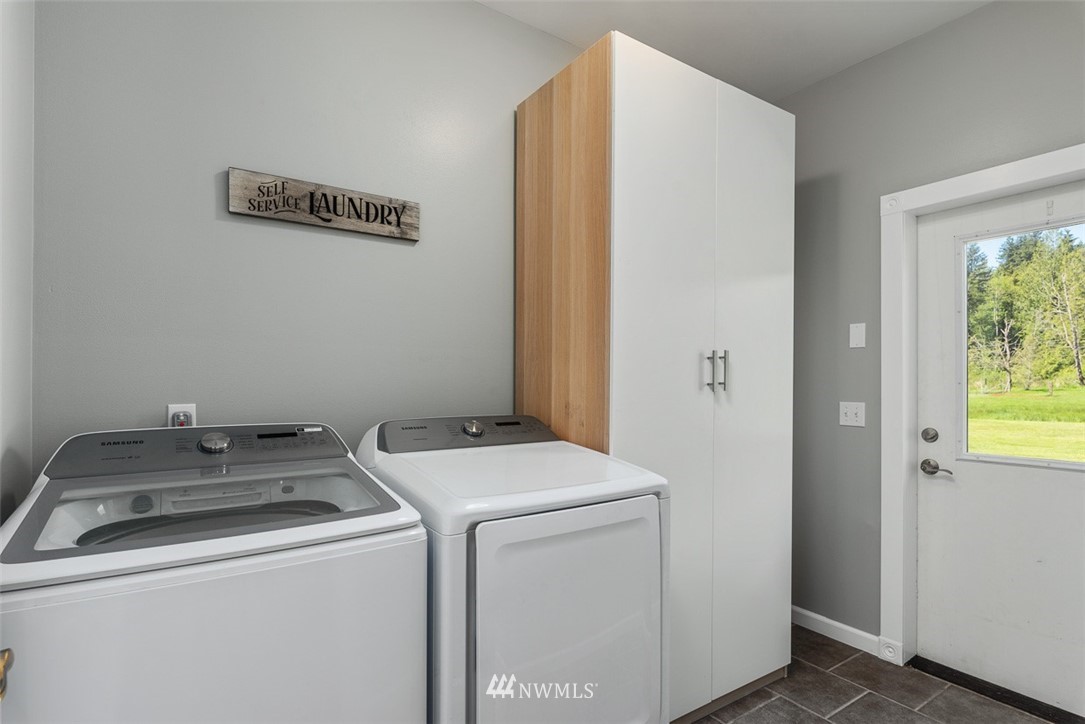23521 Prairie Road Sedro-Woolley, WA 98284 - Photo 13 of 40