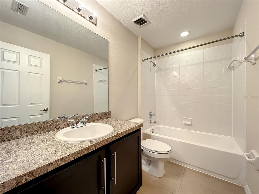 722 Terrace Spring Drive Orlando, FL 32828 - Photo 18 of 32