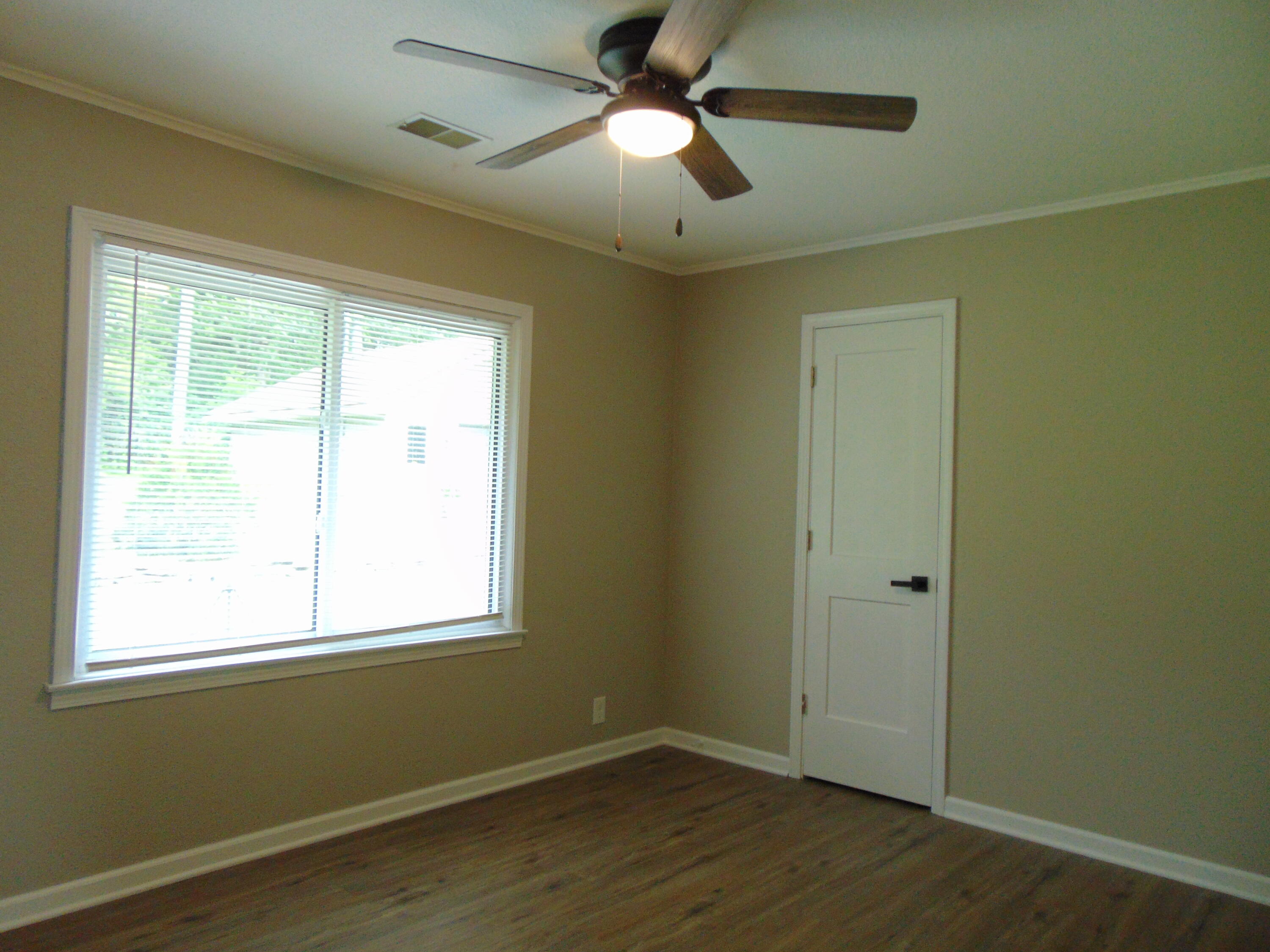 517 Maple Street Mukwonago, WI 53149 - Photo 12 of 30 Bedroom 2