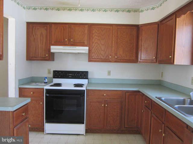 2255 Johnsons Mill Road Berkeley Springs, WV 25411 - Photo 3 of 12 Kitchen