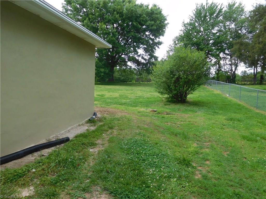 255 Jones Road Winston-Salem, NC 27107 - Photo 23 of 26 Side View.