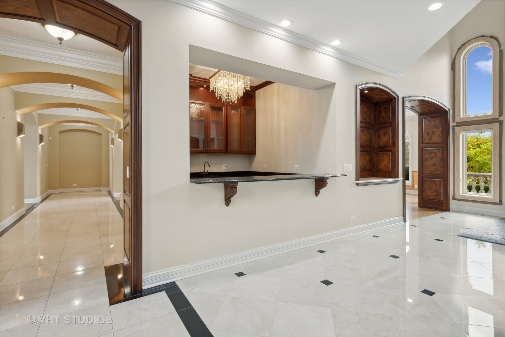 204 Spring Creek Road Barrington Hills, IL 60010 - Photo 15 of 66 Gallery Image 15