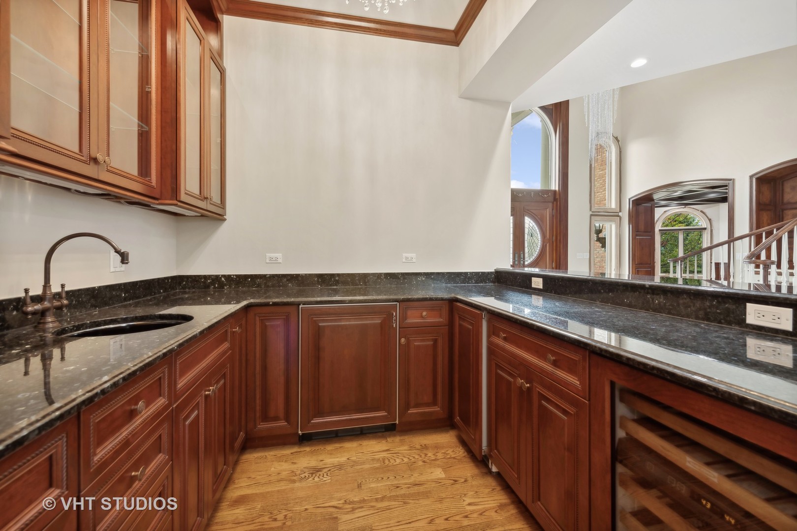204 Spring Creek Road Barrington Hills, IL 60010 - Photo 16 of 66 Gallery Image 16