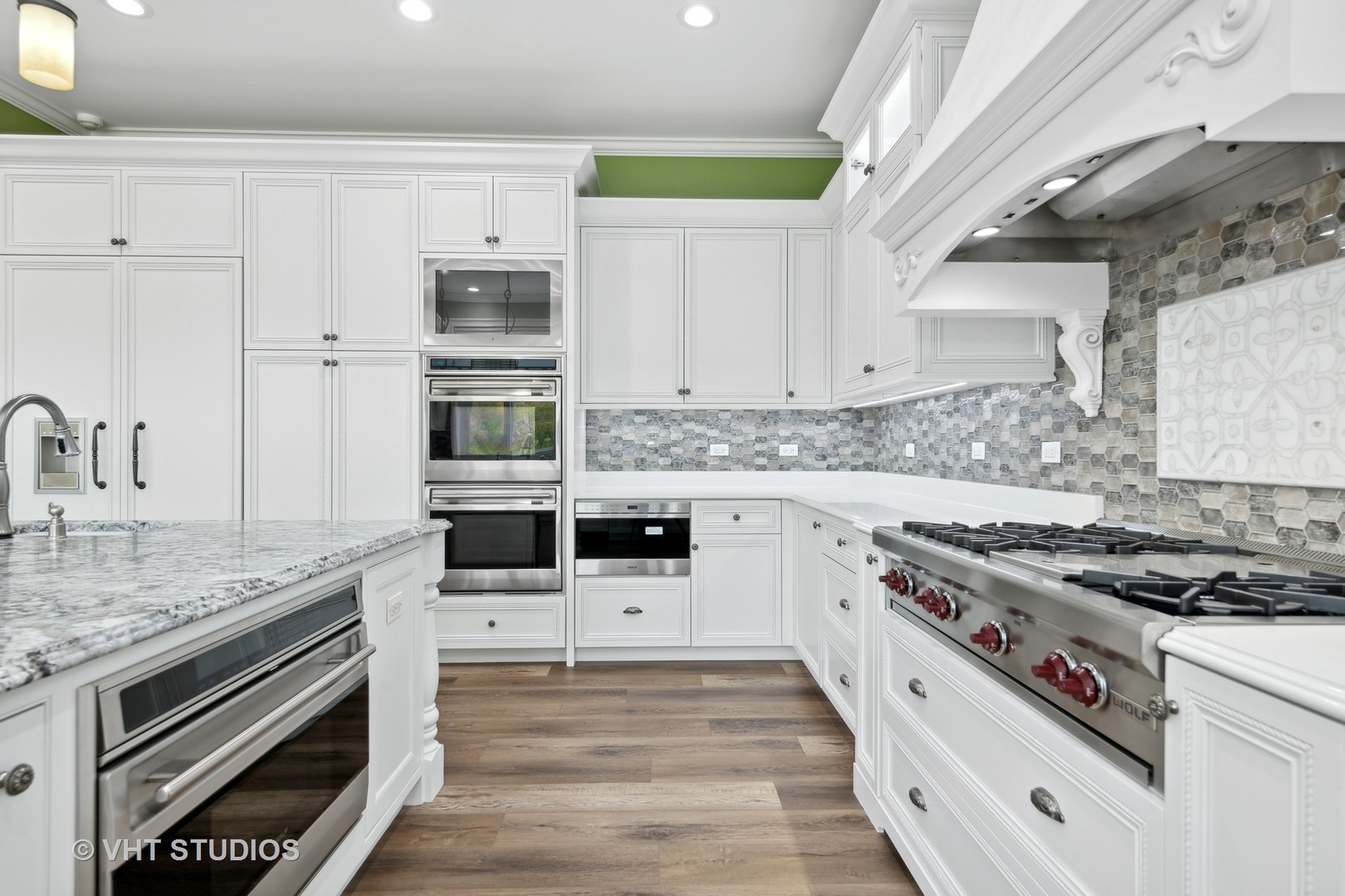 204 Spring Creek Road Barrington Hills, IL 60010 - Photo 23 of 66 Gallery Image 23