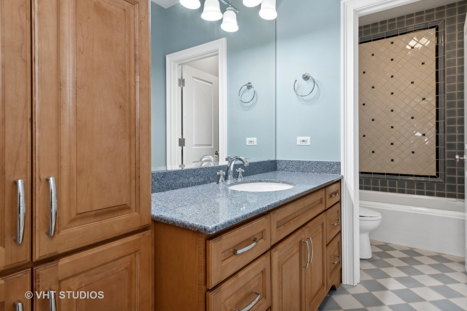 204 Spring Creek Road Barrington Hills, IL 60010 - Photo 45 of 66 Gallery Image 45