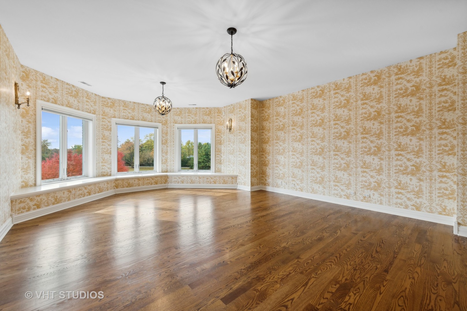 204 Spring Creek Road Barrington Hills, IL 60010 - Photo 50 of 66 Gallery Image 50