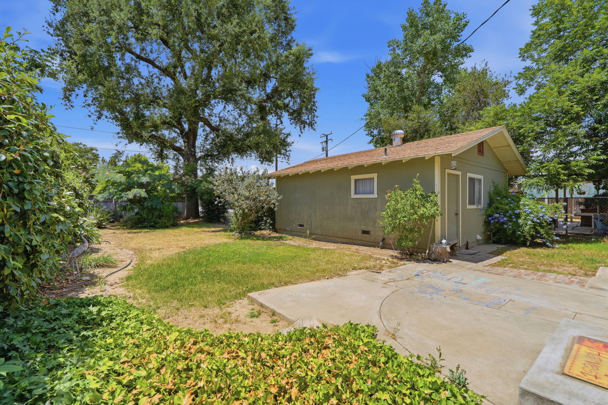 220 South D Street Exeter, CA 93221 - Photo 24 of 27
