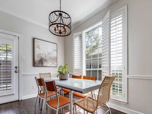 $2,500 | 1159 Enclave Square East, Houston, TX 77077