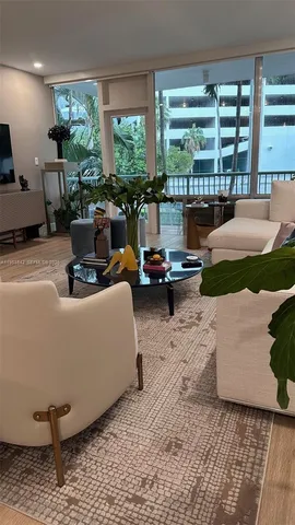 $3,100 | 1408 Brickell Bay Drive, Unit 217, Miami, FL 33131