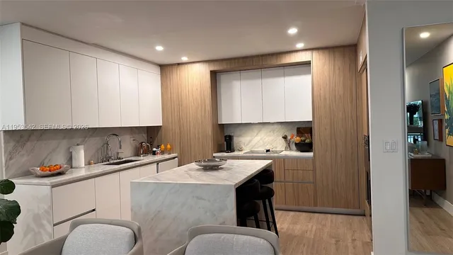 $3,100 | 1408 Brickell Bay Drive, Unit 217, Miami, FL 33131