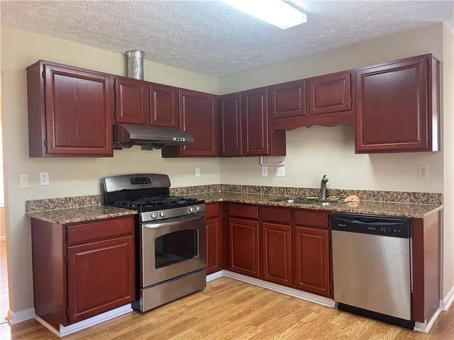 $2,450 | 11255 Abbotts Station Drive, Duluth, GA 30097