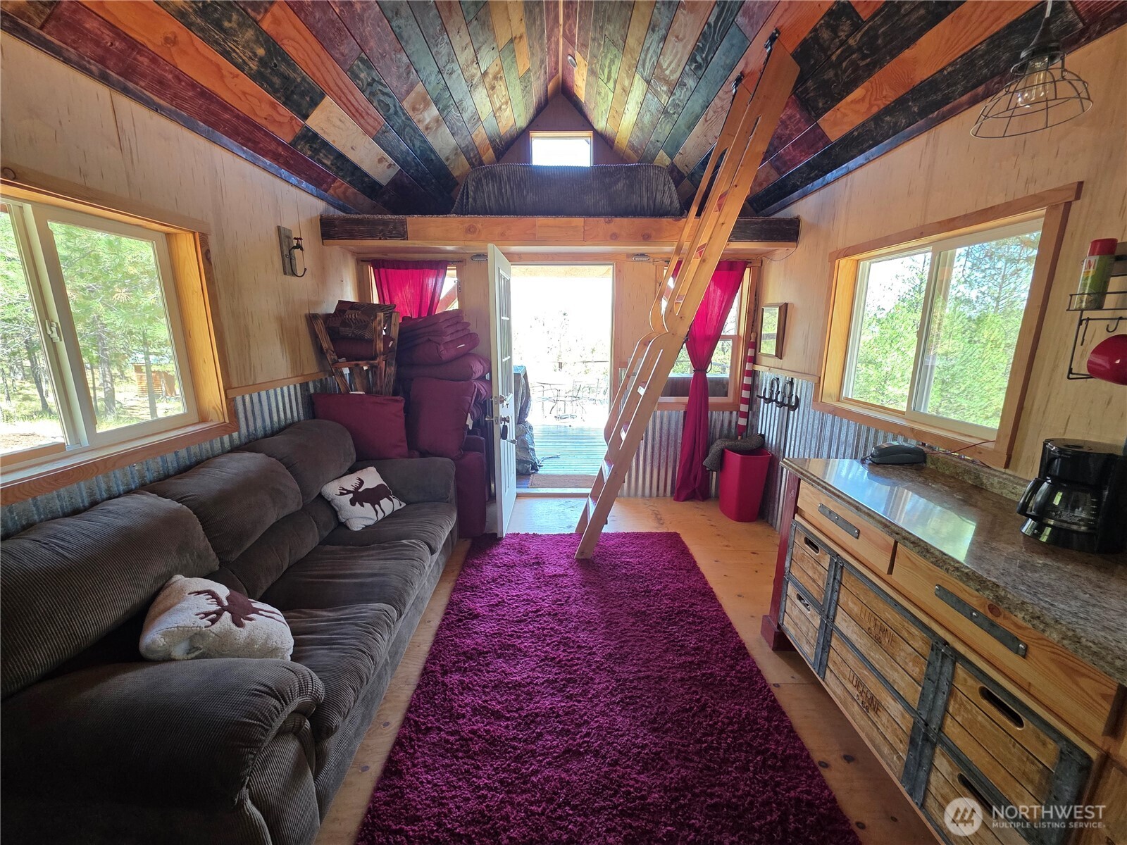 330 Bench Creek Road Tonasket, WA 98855 - Photo 6 of 28