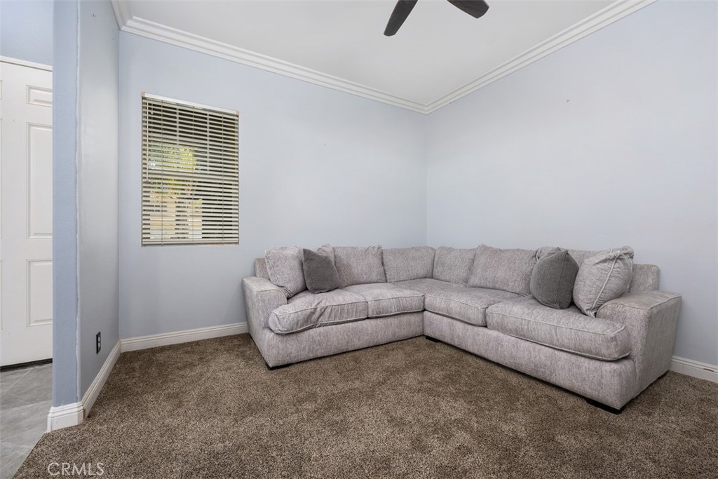 185 Alabaster Loop Perris, CA 92570 - Photo 6 of 36