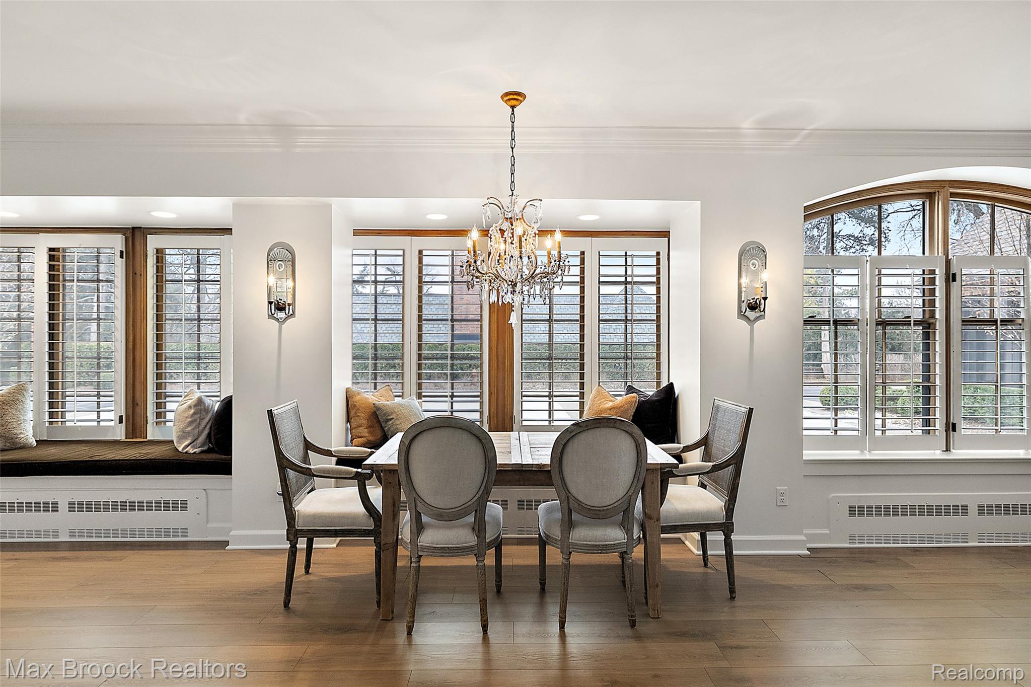 1583 Clarendon Road Bloomfield Hills, MI 48302 - Photo 11 of 73 44-1583 Clarendon-42.jpg