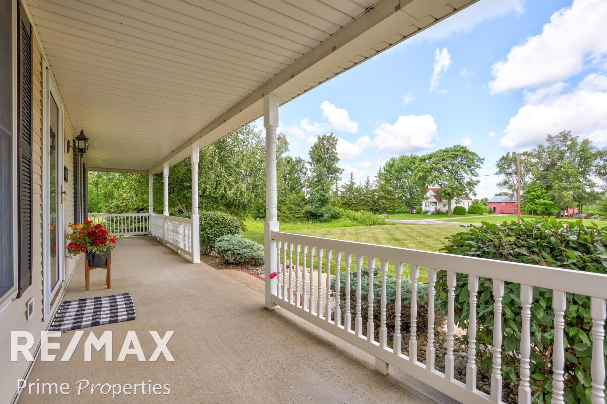 10560 Wenn Road Birch Run, MI 48415 - Photo 6 of 64 50149407-427f4b93-75db-4eac-b190-d00ac1841fe9.JPG