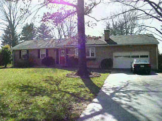547 Compton Road Wyoming, OH 45215 - Photo 1 of 1