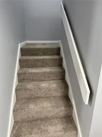 $2,495 | 16 Saratoga Avenue, Pawtucket, RI 02861