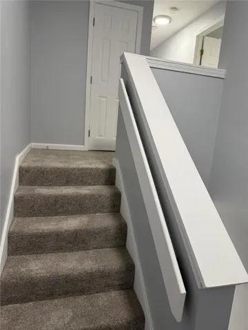 $2,495 | 16 Saratoga Avenue, Pawtucket, RI 02861