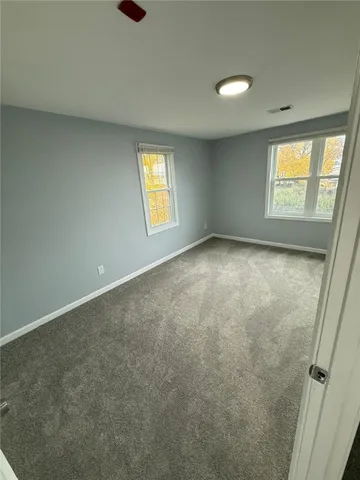 $2,495 | 16 Saratoga Avenue, Pawtucket, RI 02861