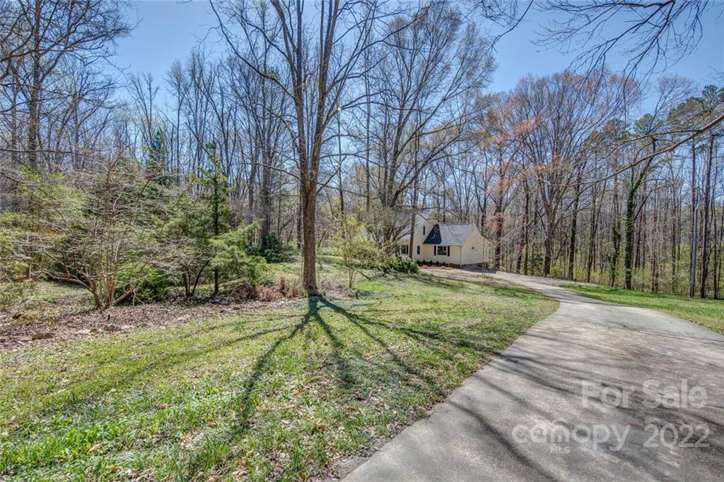 200 Horton Road Gastonia, NC 28052 - Photo 3 of 37 Gallery Image 3