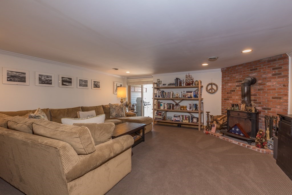 33 Eastern Point Drive, Unit 33 Shrewsbury, MA 01545 - Photo 24 of 36