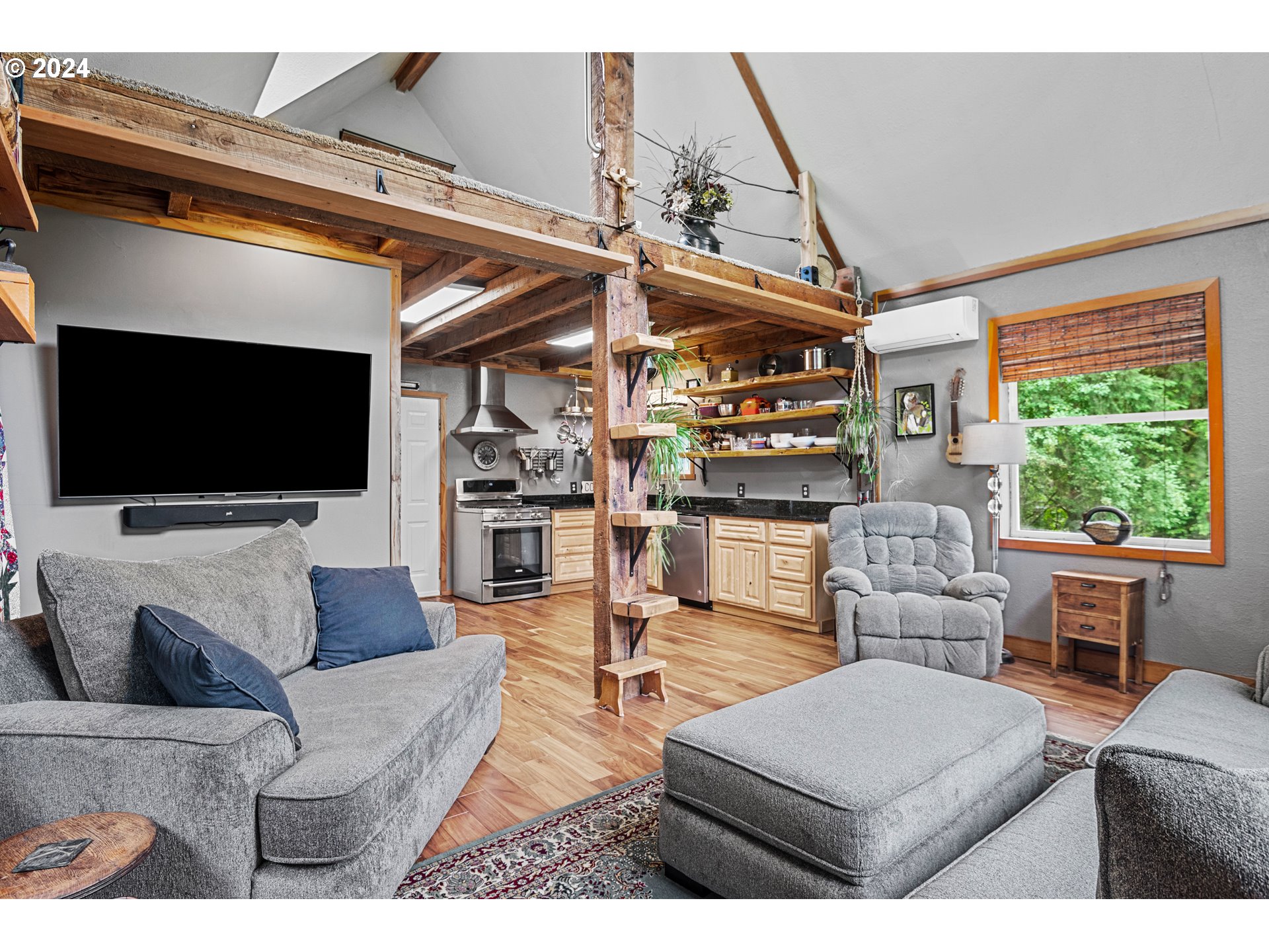 106 Hendrickson Road Vader, WA 98593 - Photo 3 of 39 Gallery Image 3