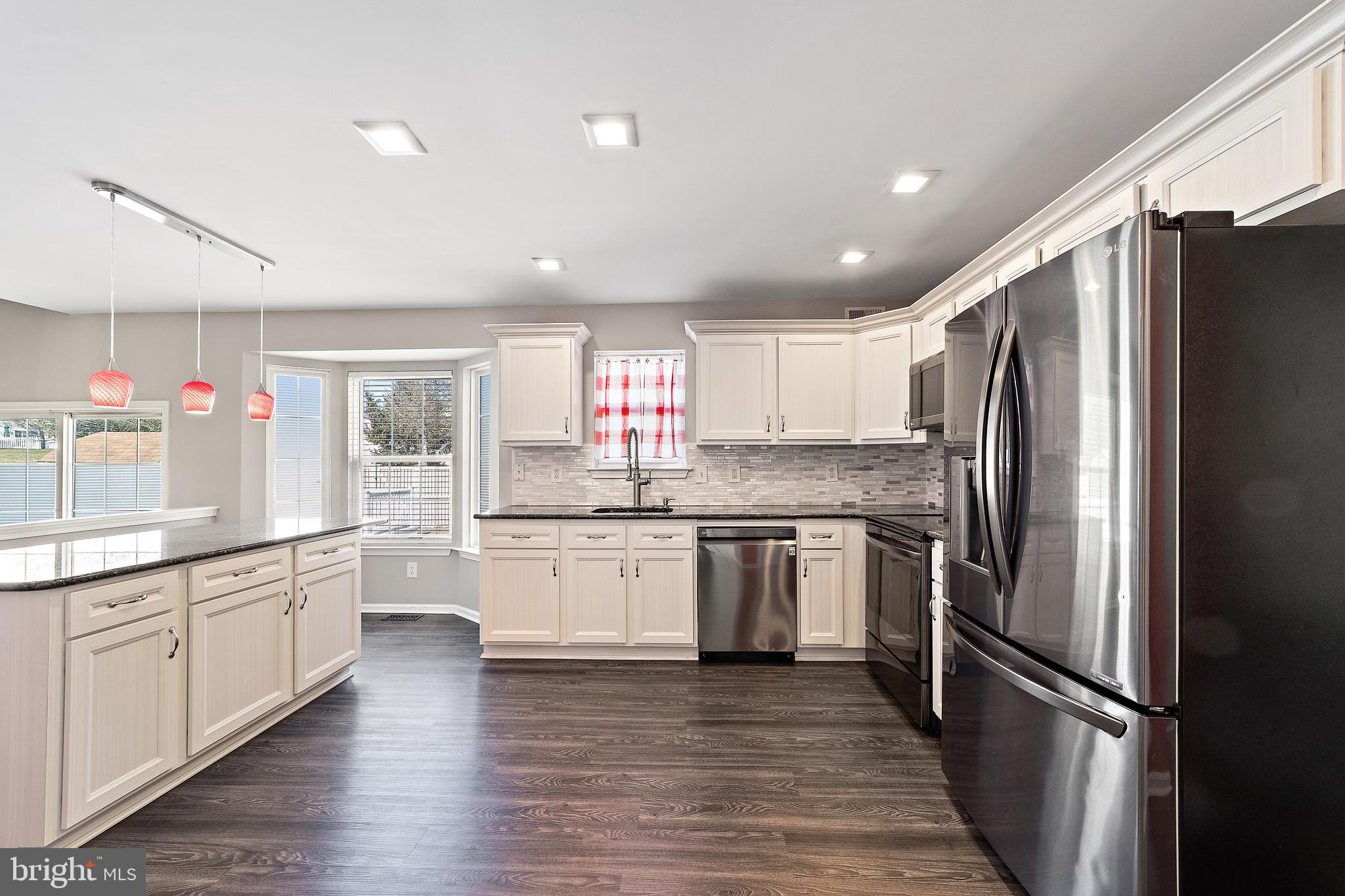 33 Mohr Road Burlington, NJ 08016 - Photo 9 of 29 Gallery Image 9