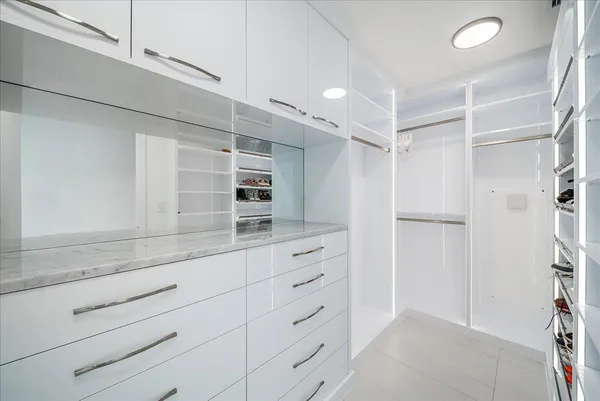 $3,495,000 | 3100 North Ocean Drive, Unit P905, Singer Island, FL 33404