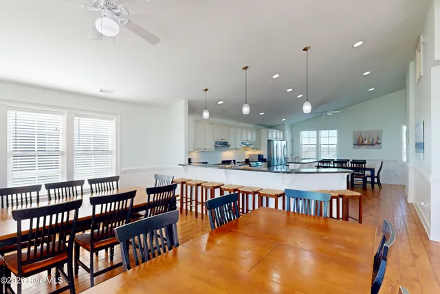 $2,499,000 | 39 Porpoise Place, North Topsail Beach, NC 28460