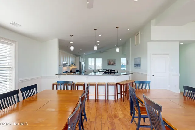 $2,499,000 | 39 Porpoise Place, North Topsail Beach, NC 28460