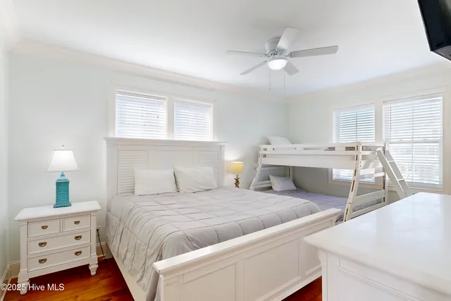 $2,499,000 | 39 Porpoise Place, North Topsail Beach, NC 28460