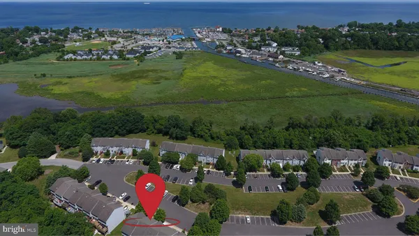 $2,600 | 8000 Delores Court, Chesapeake Beach, MD 20732
