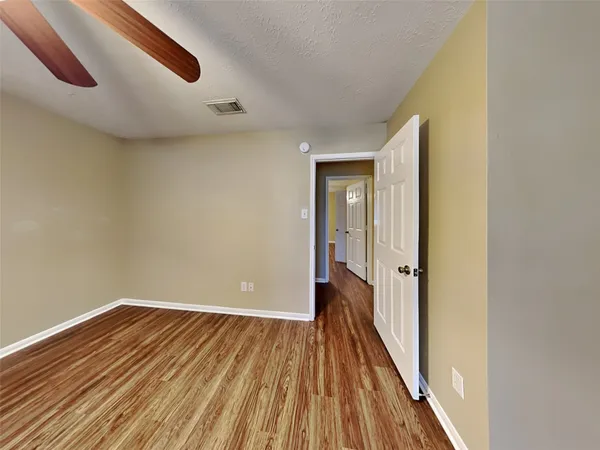 $2,200 | 31306 Perlican Drive, Spring, TX 77386