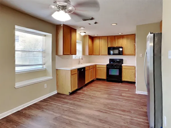 $2,200 | 31306 Perlican Drive, Spring, TX 77386