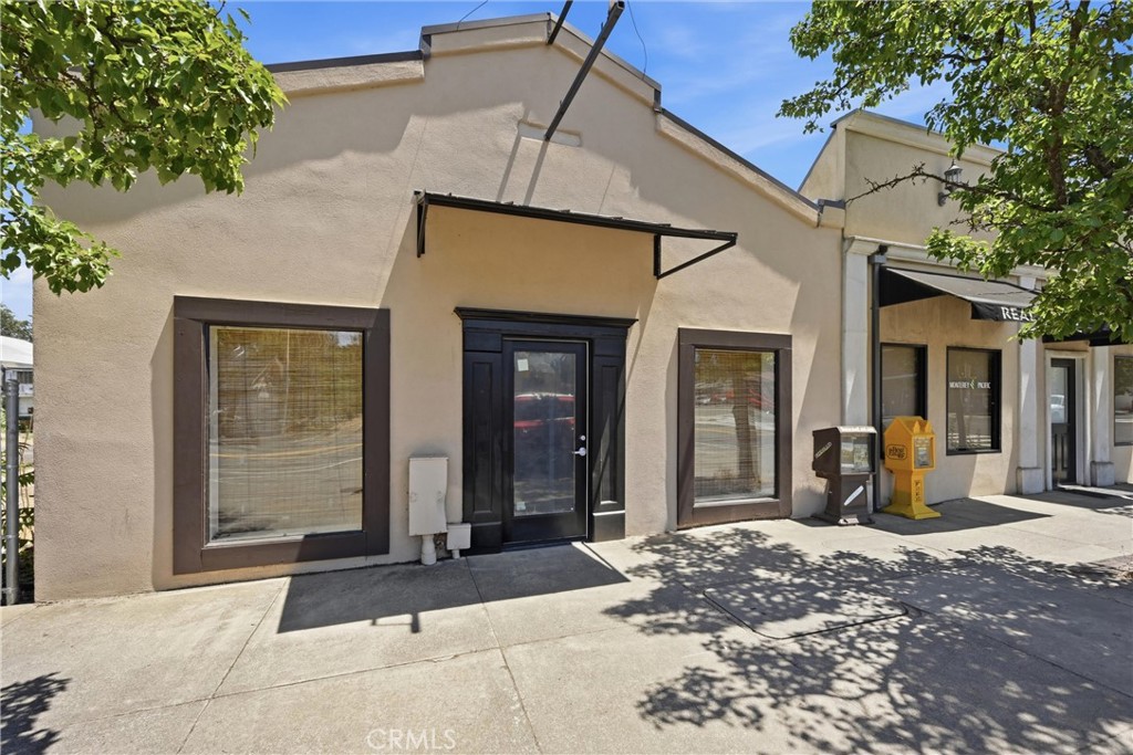 21136 Calistoga Road Middletown, CA 95461 - Photo 1 of 23 Gallery Image 1