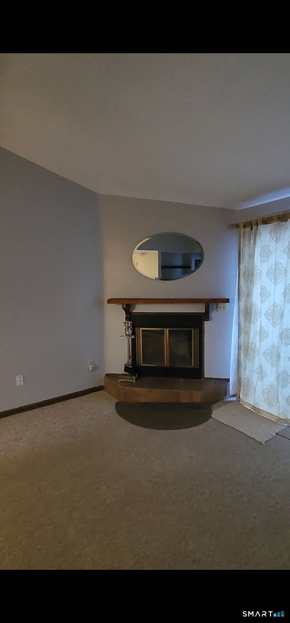33 Baxter Road, Unit 1E Willington, CT 06279 - Photo 2 of 7 Living room